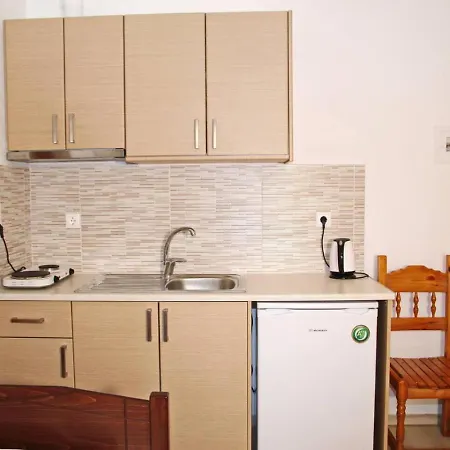 Apartament And Thomas 2 Vasiliki